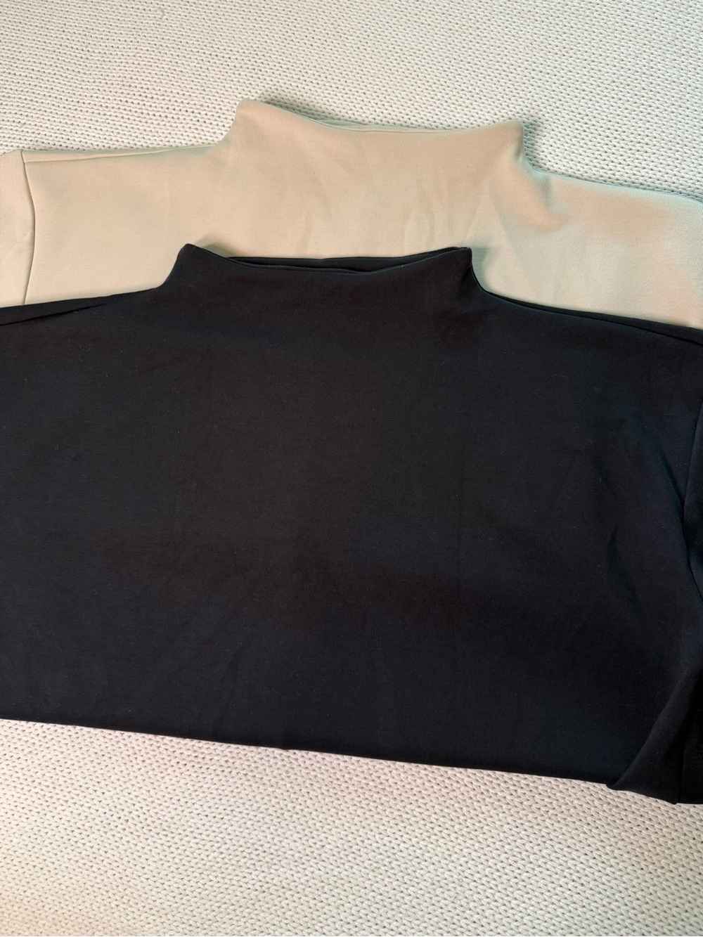 Martha Stewart Signature Mock Neck Tops - Black & Cream Lot size Large